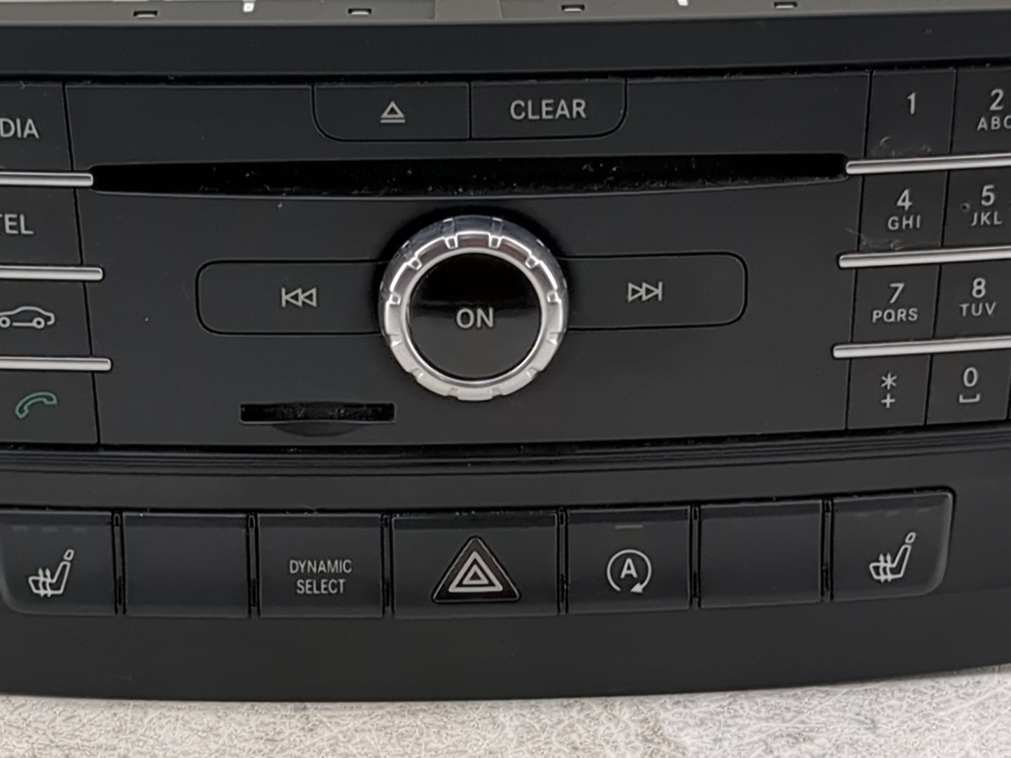 2016 Mercedes-Benz Cla250 Radio AM FM Cd Player Receiver Replacement P/N:A2469006417 A2469011206, A1769022801, A2469027403 F