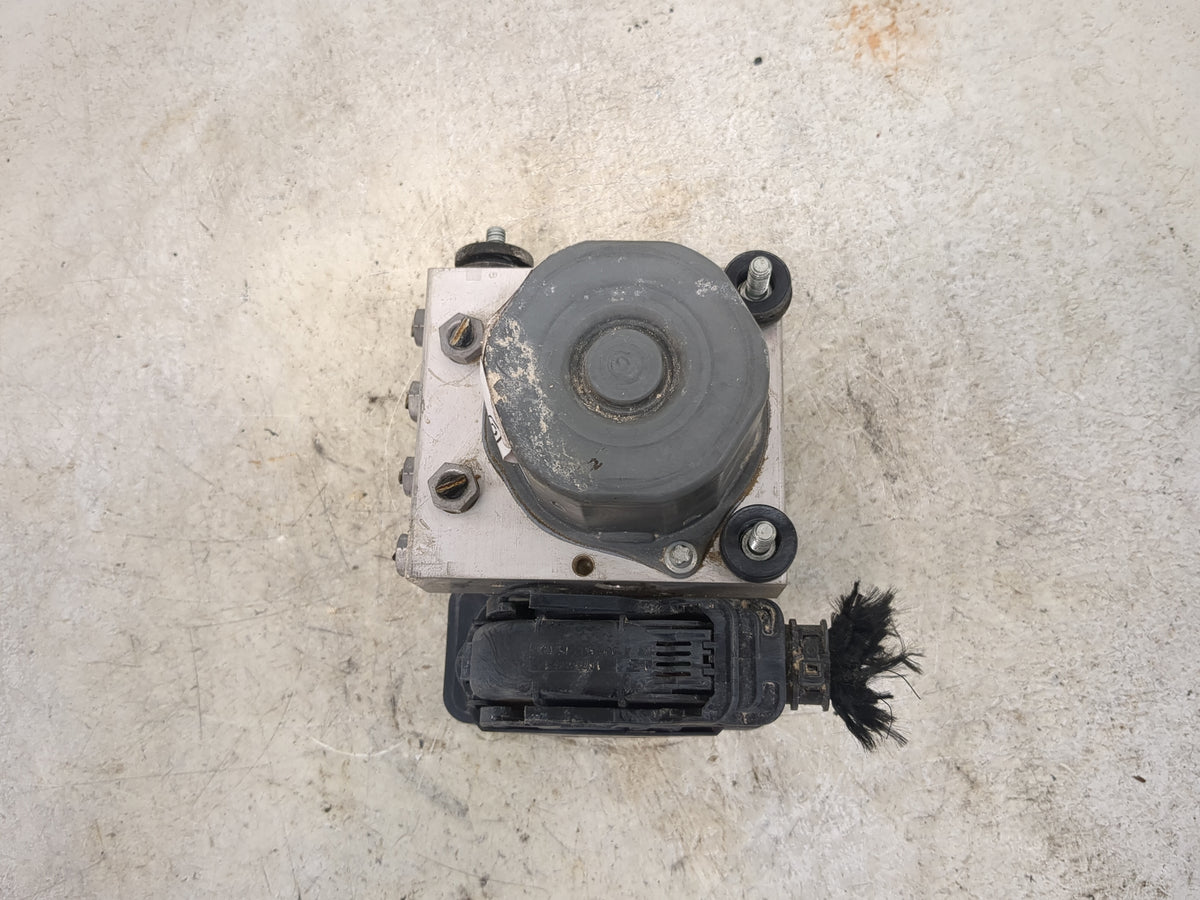 2014-2019 Mercedes-Benz Cla250 Anti-Lock Brake ABS Pump Module Actuator OEM P/N:A0004313700 0265755978 Fits OEM Used Auto Pa