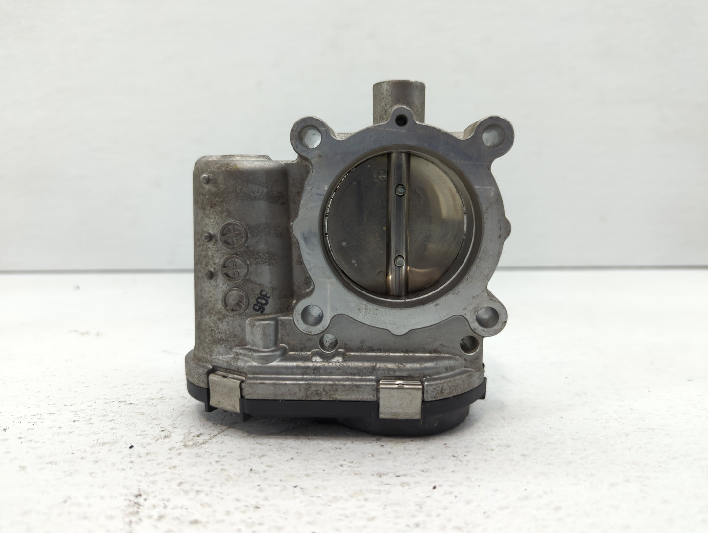 2014-2019 Mercedes-Benz Cla250 Throttle Body P/N:A 270 141 00 25 2701410025 Fits Fits 2013 2014 2015 2016 2017 2018 2019 202