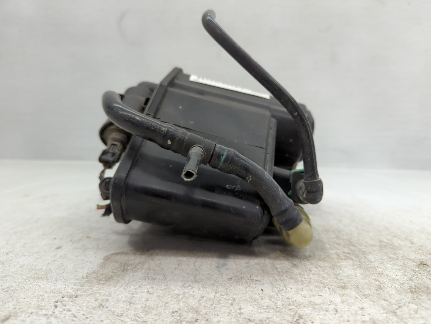 2016 Mercedes-benz Cla250 Passenger Right Seat Belt Rear Retractor - Oemusedautoparts1.com