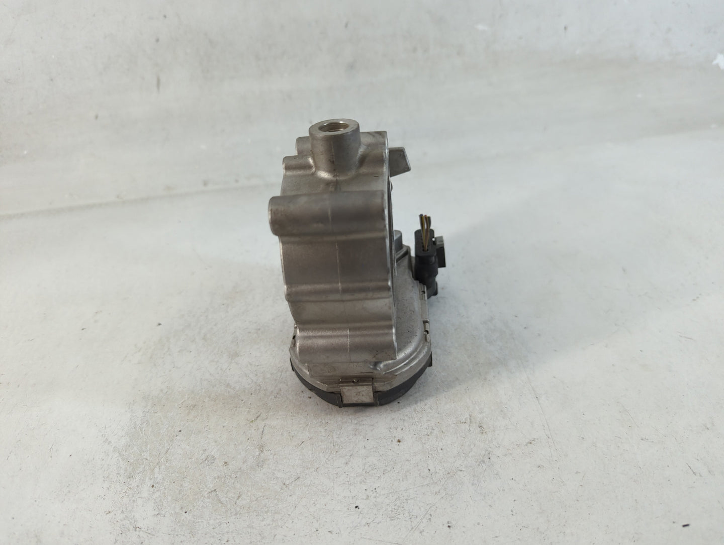 2014-2019 Mercedes-Benz Cla250 Throttle Body P/N:A 270 141 00 25 Fits Fits 2013 2014 2015 2016 2017 2018 2019 2020 2021 OEM 