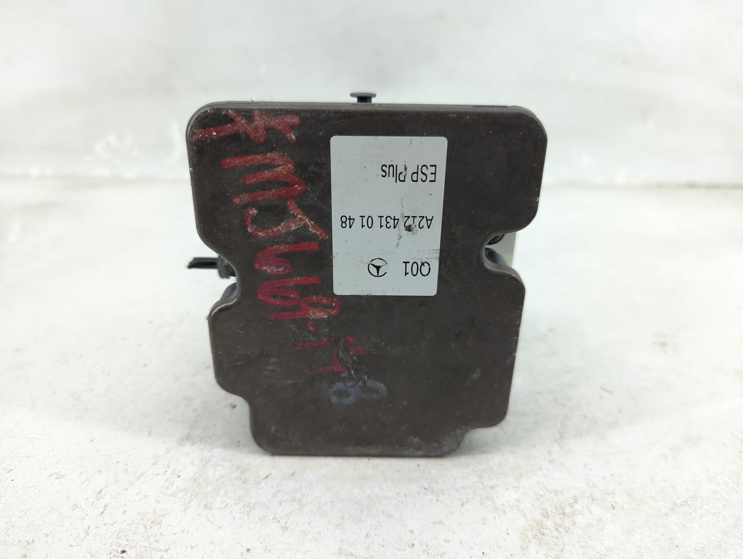 2015-2016 Mercedes-Benz Cls400 ABS Pump Control Module Replacement P/N:A2124310148 0265243370, 0265954 Fits Fits 2015 2016 2