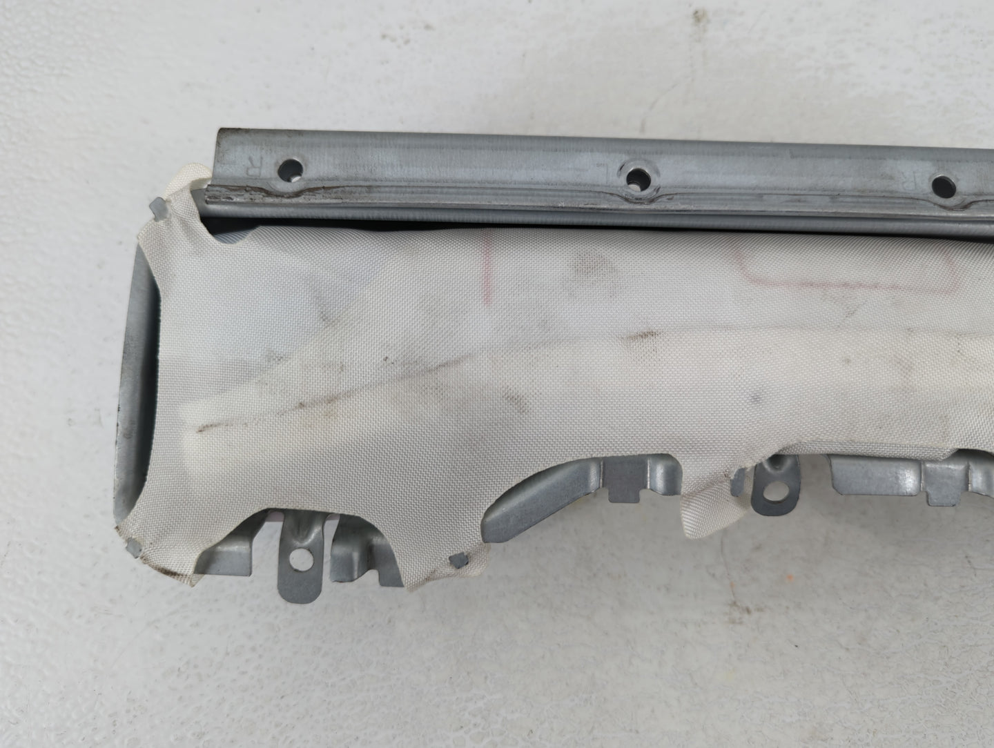 2012-2018 Mercedes-Benz Cls550 Air Bag Driver Left Steering Wheel Mounted P/N:34022974 Fits OEM Used Auto Parts - Oemusedaut