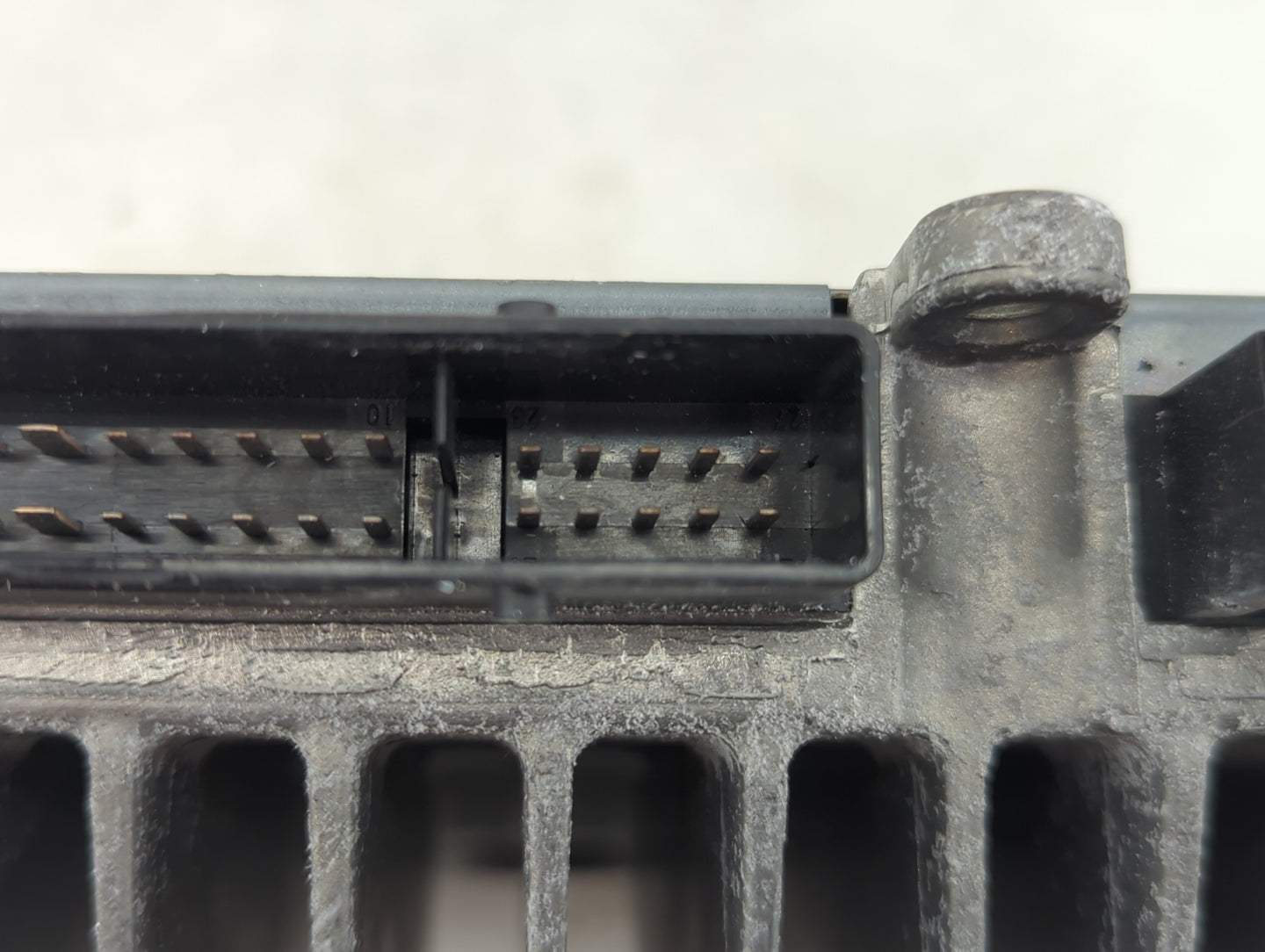 Mercedes-benz E-class Radio Speaker Amplifier - Oemusedautoparts1.com
