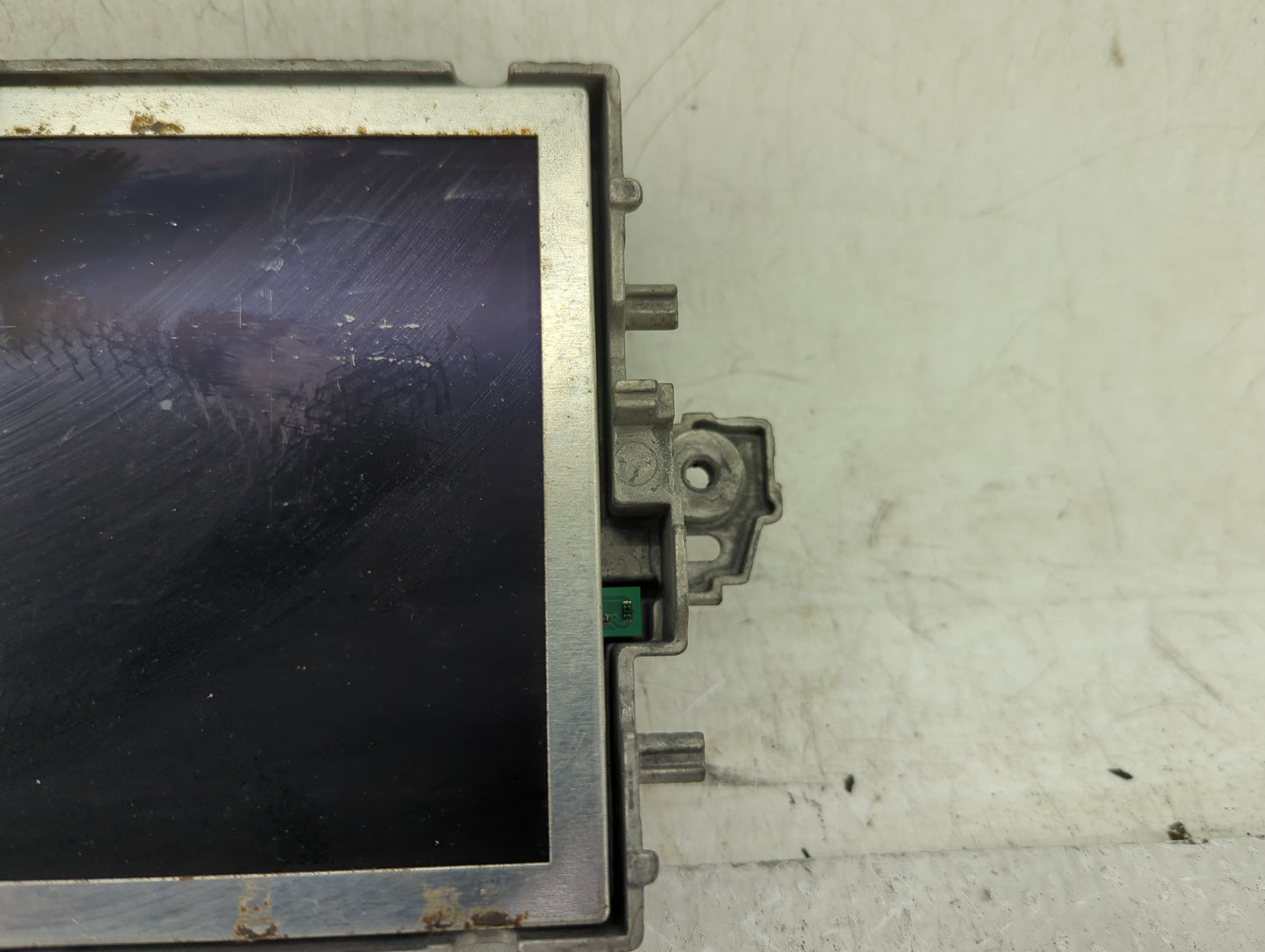 Mercedes-benz E-class Information Display Screen - Oemusedautoparts1.com