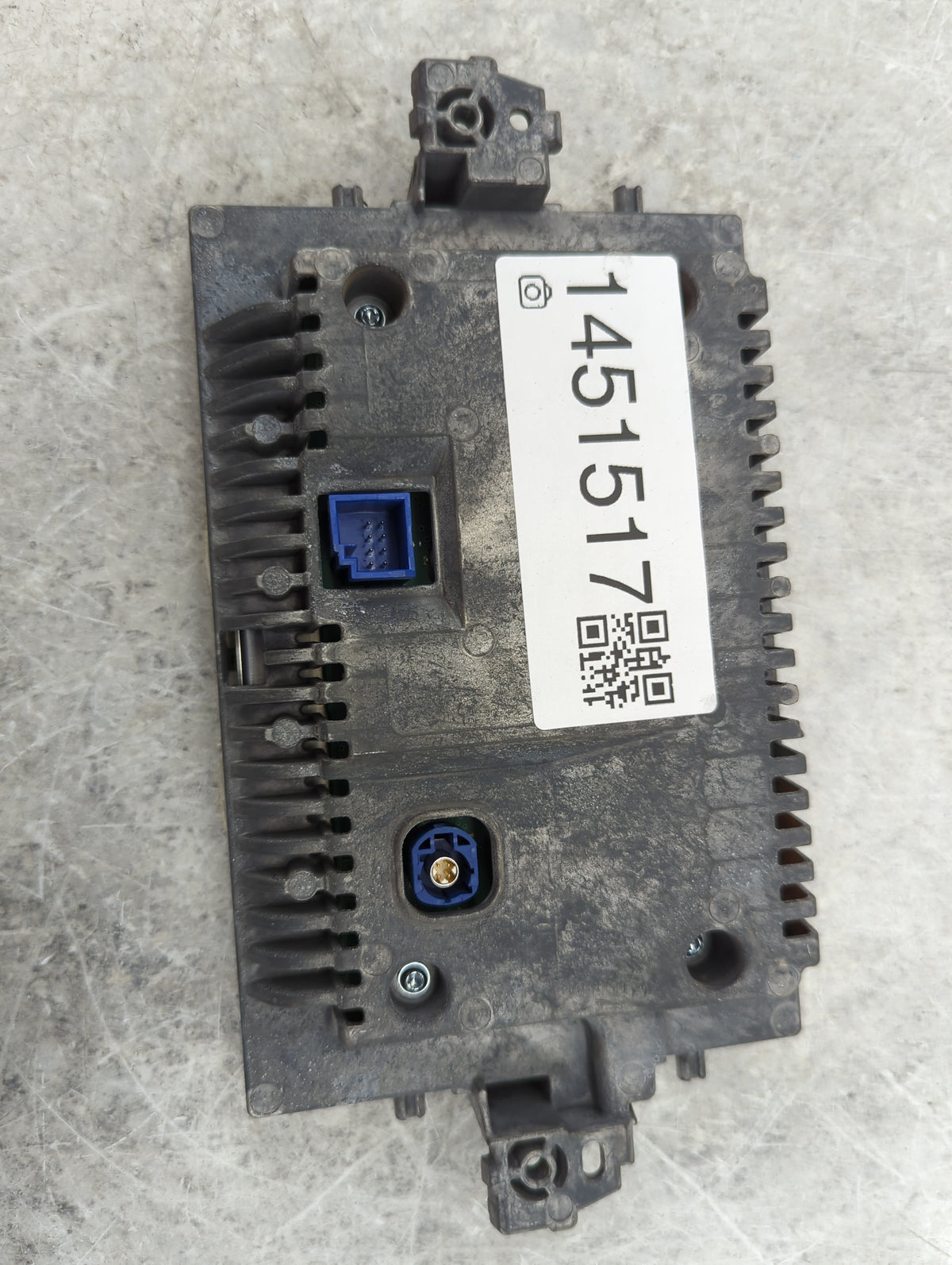 Mercedes-benz E-class Information Radio Display Screen 1451517 - Oemusedautoparts1.com