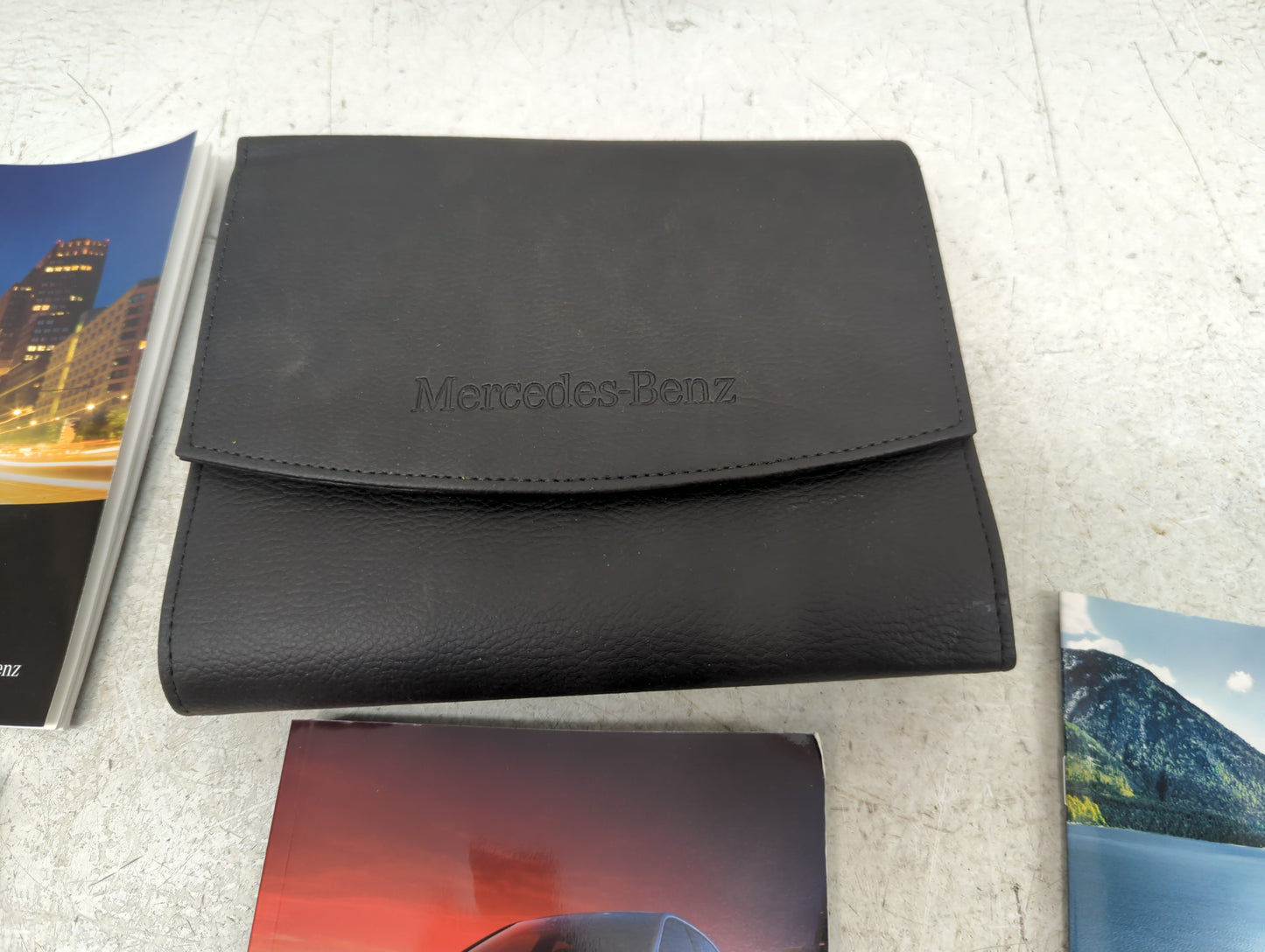 2016 Mercedes-Benz E300 Owners Manual Book Guide OEM Used Auto Parts - Oemusedautoparts1.com