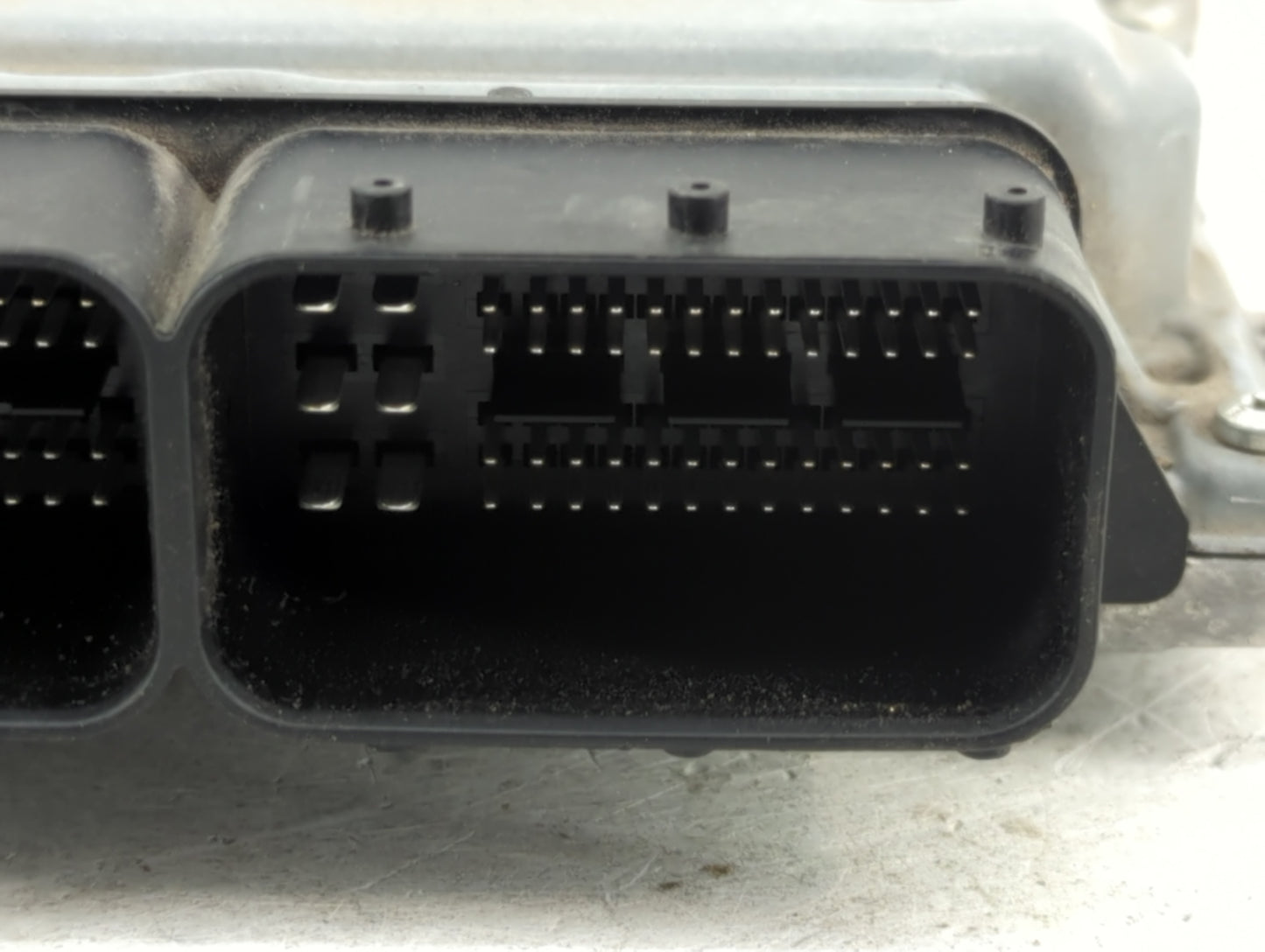2016 Mercedes-Benz E350 PCM Engine Control Computer ECU ECM PCU OEM P/N:A 276 901 12 00 A 276 900 46 00 Fits OEM Used Auto P