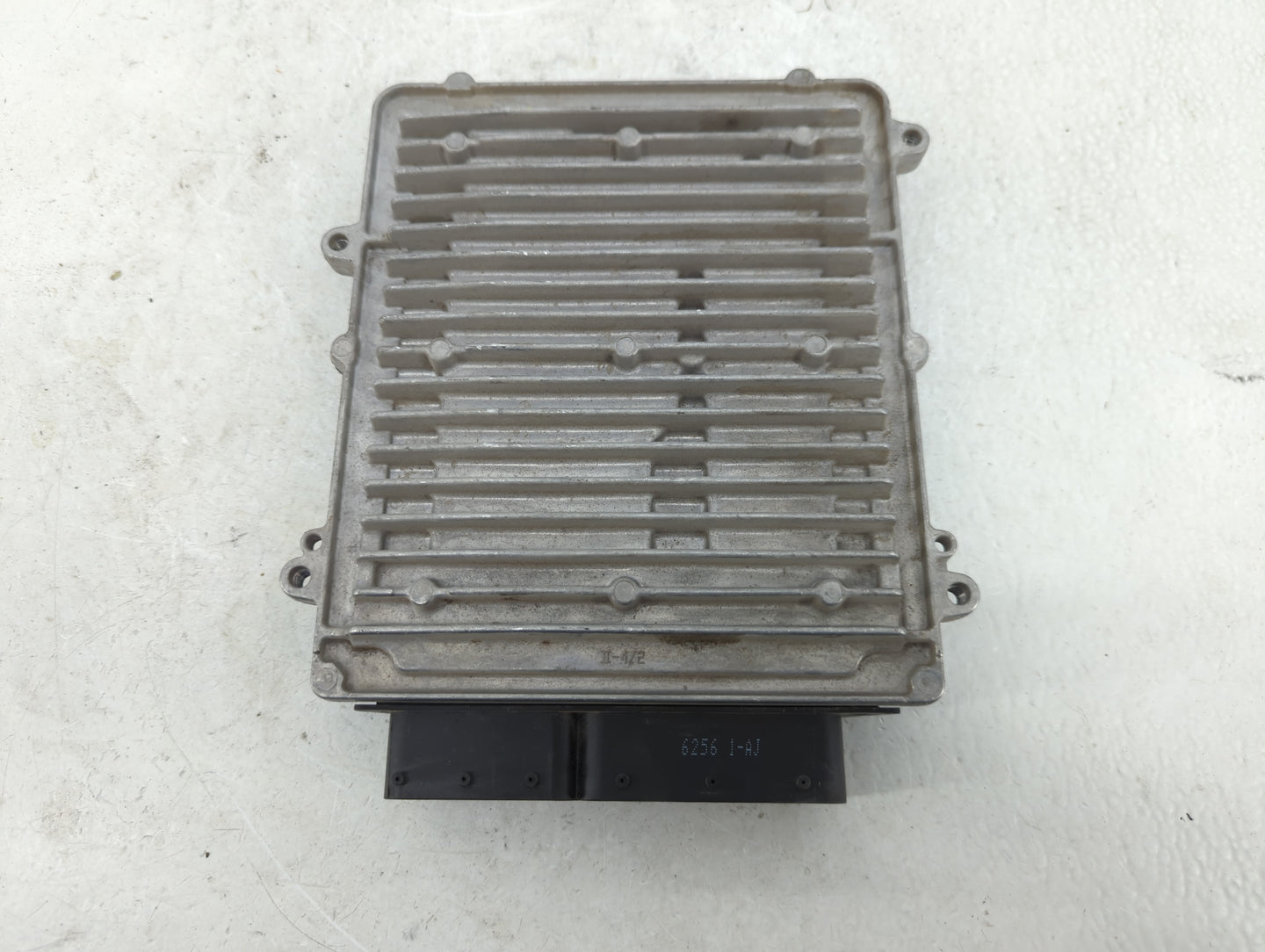 2016 Mercedes-Benz E350 PCM Engine Control Computer ECU ECM PCU OEM P/N:A 276 901 12 00 A 276 900 46 00 Fits OEM Used Auto P