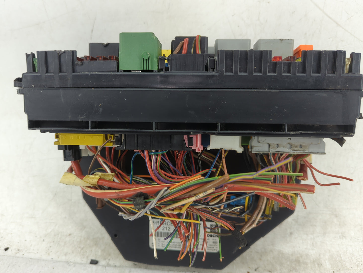 2015-2016 Mercedes-Benz E350 Fusebox Fuse Box Panel Relay Module P/N:A 212 900 60 12 Fits Fits 2013 2014 2015 2016 2017 2018