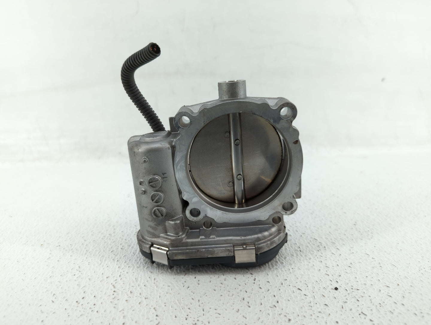 2012-2016 Mercedes-Benz E350 Throttle Body P/N:A 276 141 01 25 2761410125 Fits OEM Used Auto Parts - Oemusedautoparts1.com
