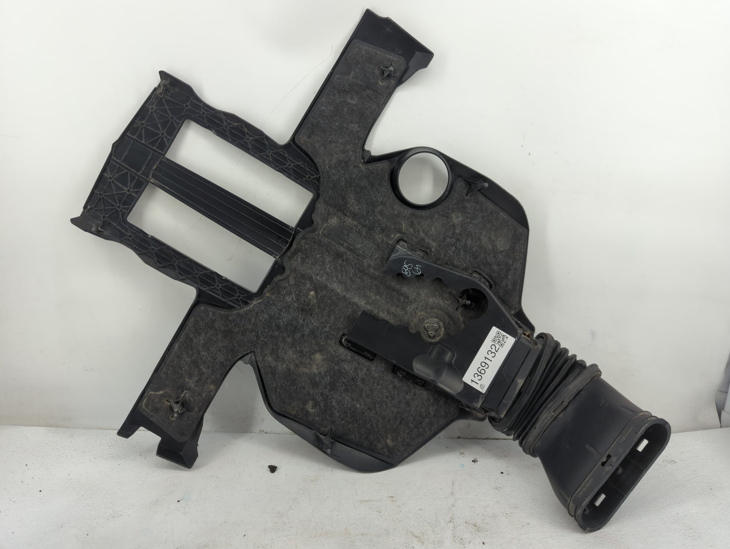 2016 Mercedes-benz E400 Engine Cover - Oemusedautoparts1.com
