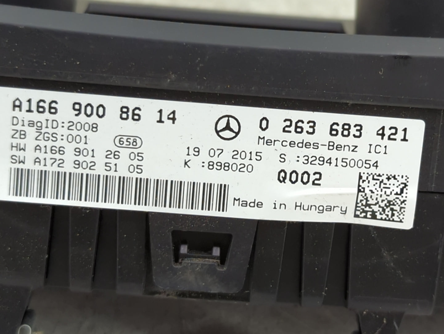 2016 Mercedes-Benz Gl-Class Instrument Cluster Speedometer Gauges P/N:A1669008614 0263683421, A1669012605 Miles:48K Fits Fit