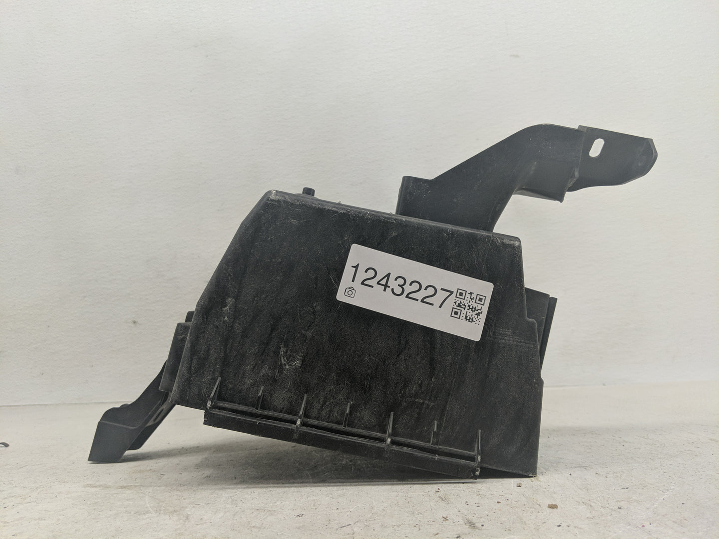 2013-2016 Mercedes-Benz Gl450 Fusebox Fuse Box Panel Relay Module P/N:18567321 Fits Fits 2013 2014 2015 2016 OEM Used Auto P