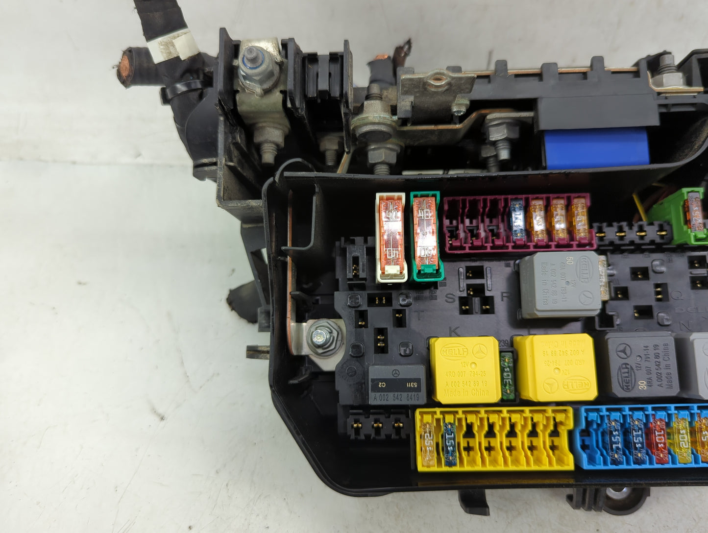 2015-2017 Mercedes-Benz Gla250 Fusebox Fuse Box Panel Relay Module P/N:A2465400182 Fits Fits 2015 2016 2017 OEM Used Auto Pa