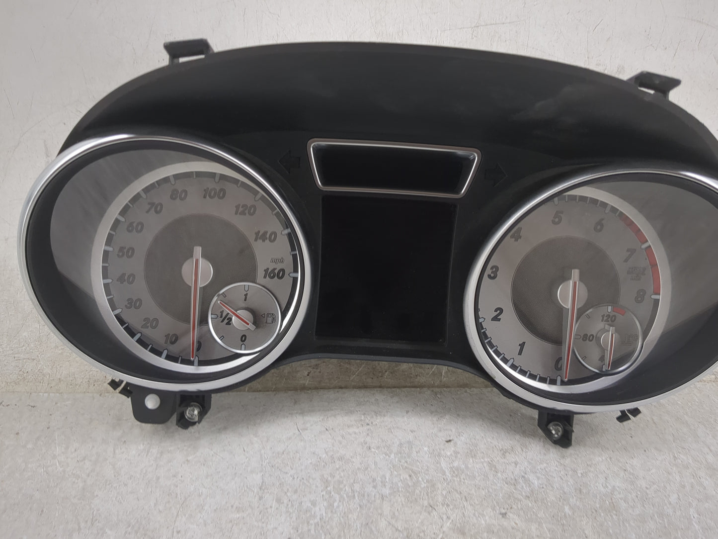2015-2016 Mercedes-Benz Gla250 Instrument Cluster Speedometer Gauges P/N:0 263 698 230 A156 900 93 02 Miles: Fits Fits 2015 