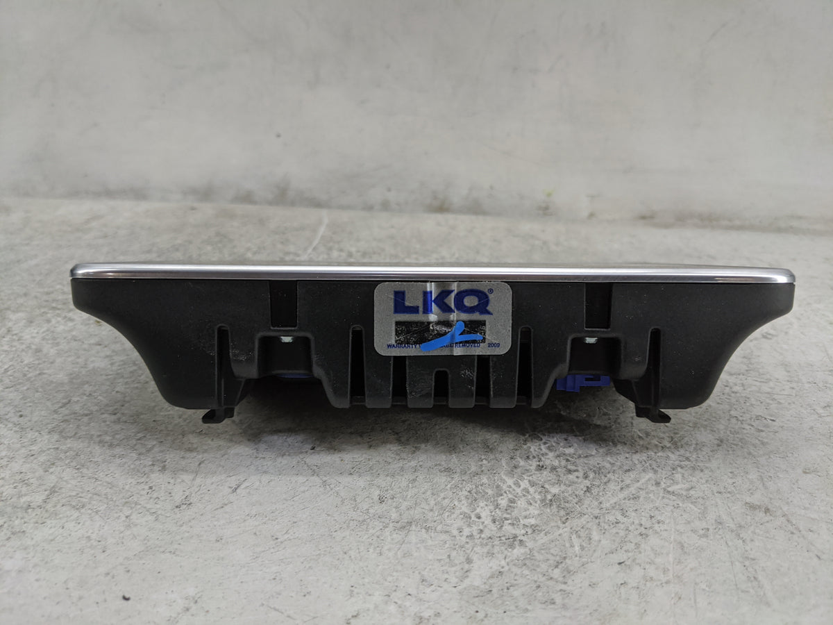 2016 Mercedes-benz Gla250 Information Radio Display Screen - Oemusedautoparts1.com