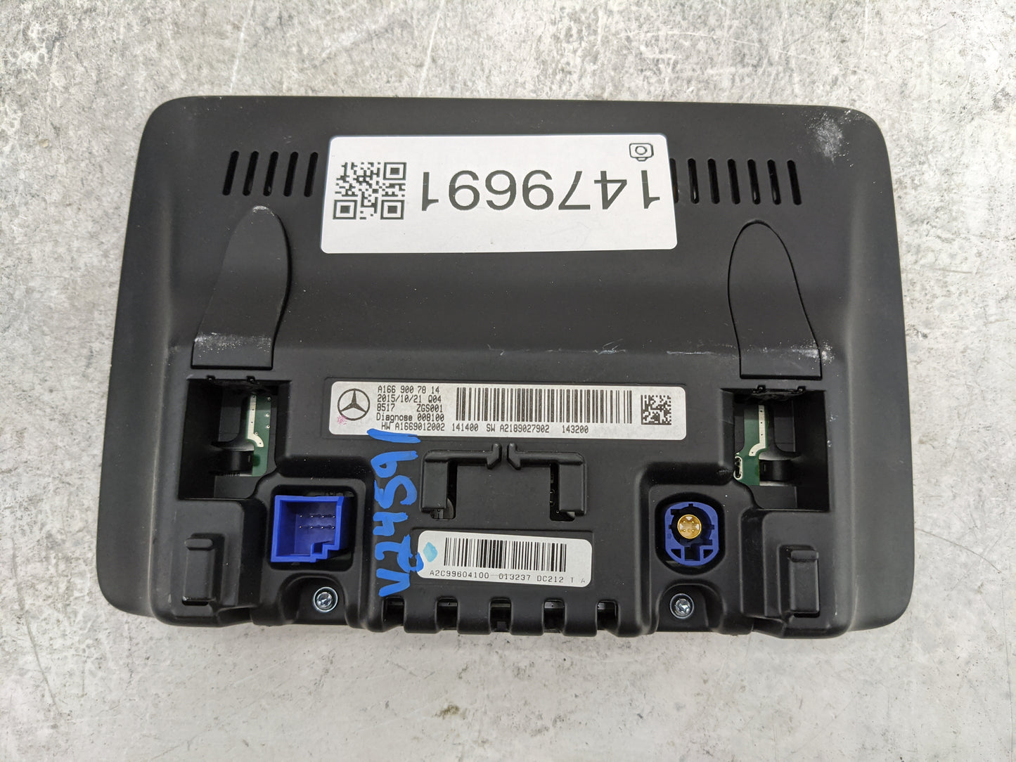 2016 Mercedes-benz Gla250 Information Display Screen - Oemusedautoparts1.com