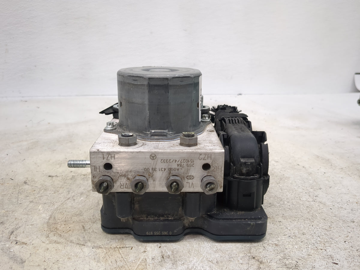2015-2020 Mercedes-Benz Gla250 Anti-Lock Brake ABS Pump Module Actuator OEM P/N:A0004313900 0265255979 Fits OEM Used Auto Pa
