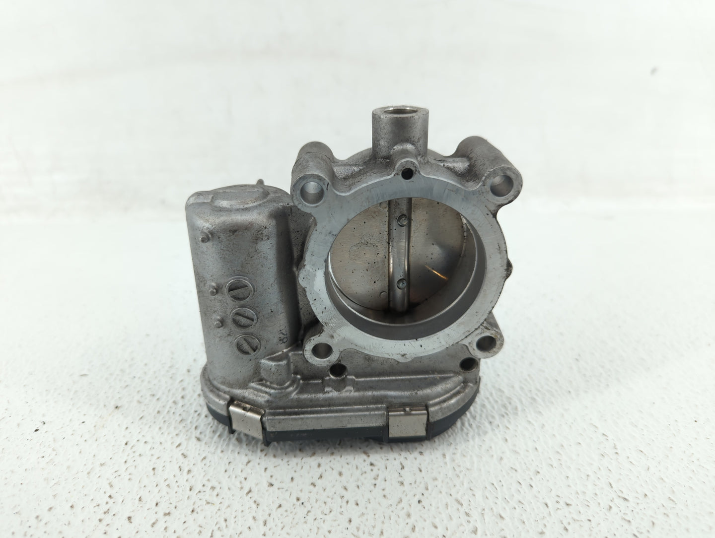 2016 Mercedes-Benz Gla250 Throttle Body P/N:A 270 141 00 25 Fits OEM Used Auto Parts - Oemusedautoparts1.com