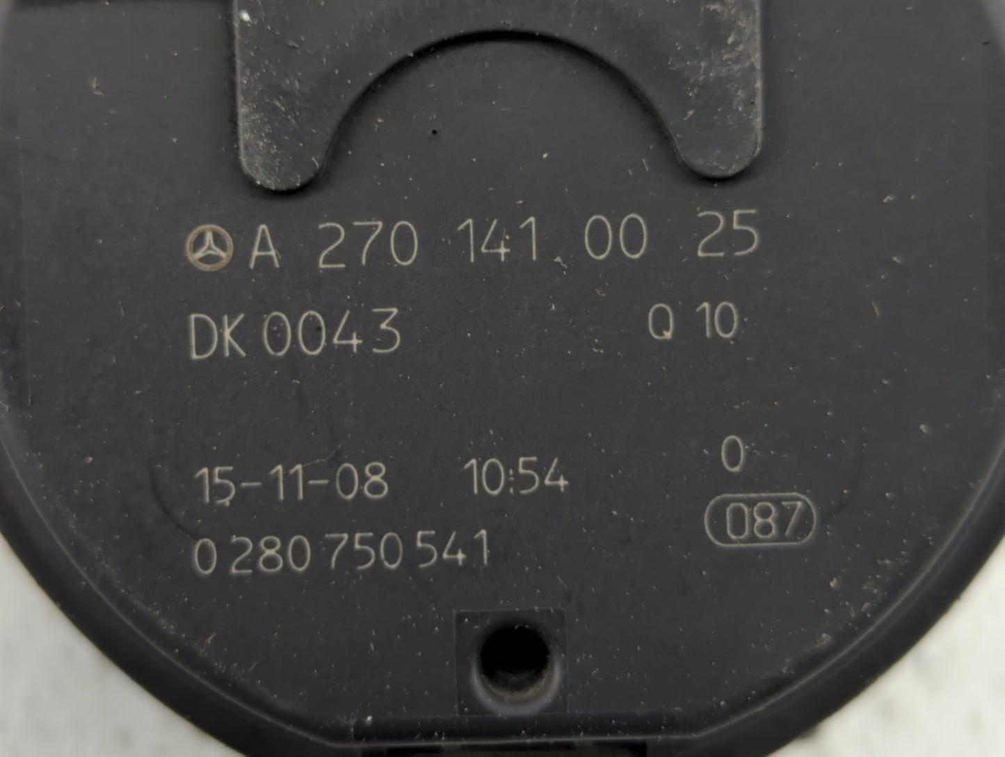 2016 Mercedes-Benz Gla250 Throttle Body P/N:A 270 141 00 25 Fits OEM Used Auto Parts - Oemusedautoparts1.com
