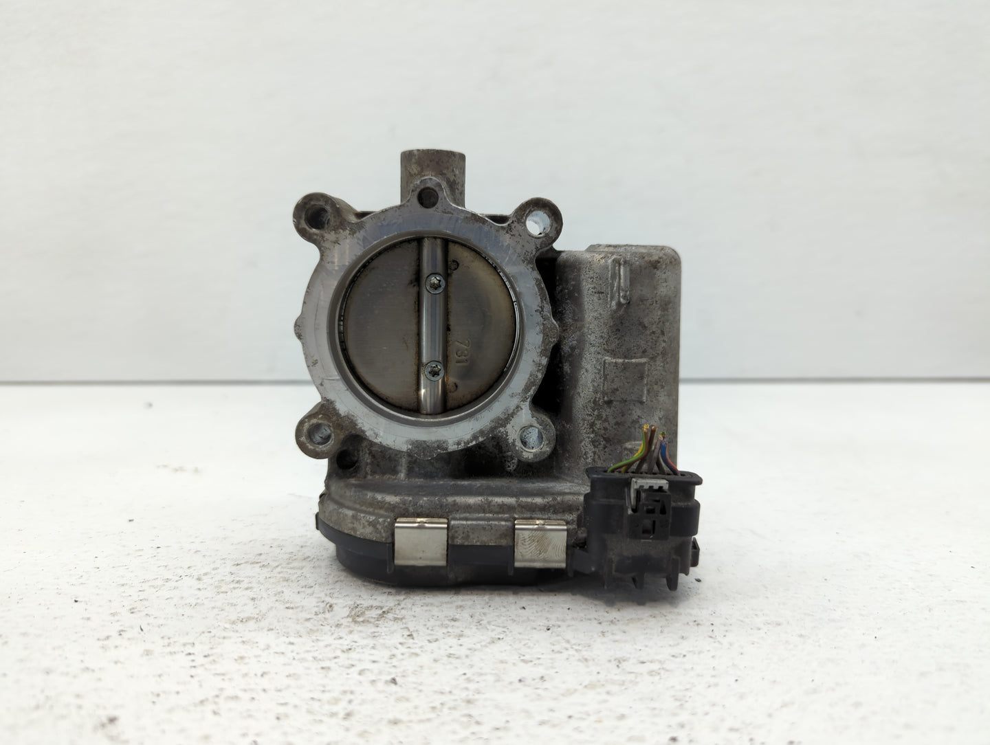 2015-2020 Mercedes-Benz Gla250 Throttle Body P/N:A 270 141 00 25 2701410025 Fits Fits 2013 2014 2015 2016 2017 2018 2019 202