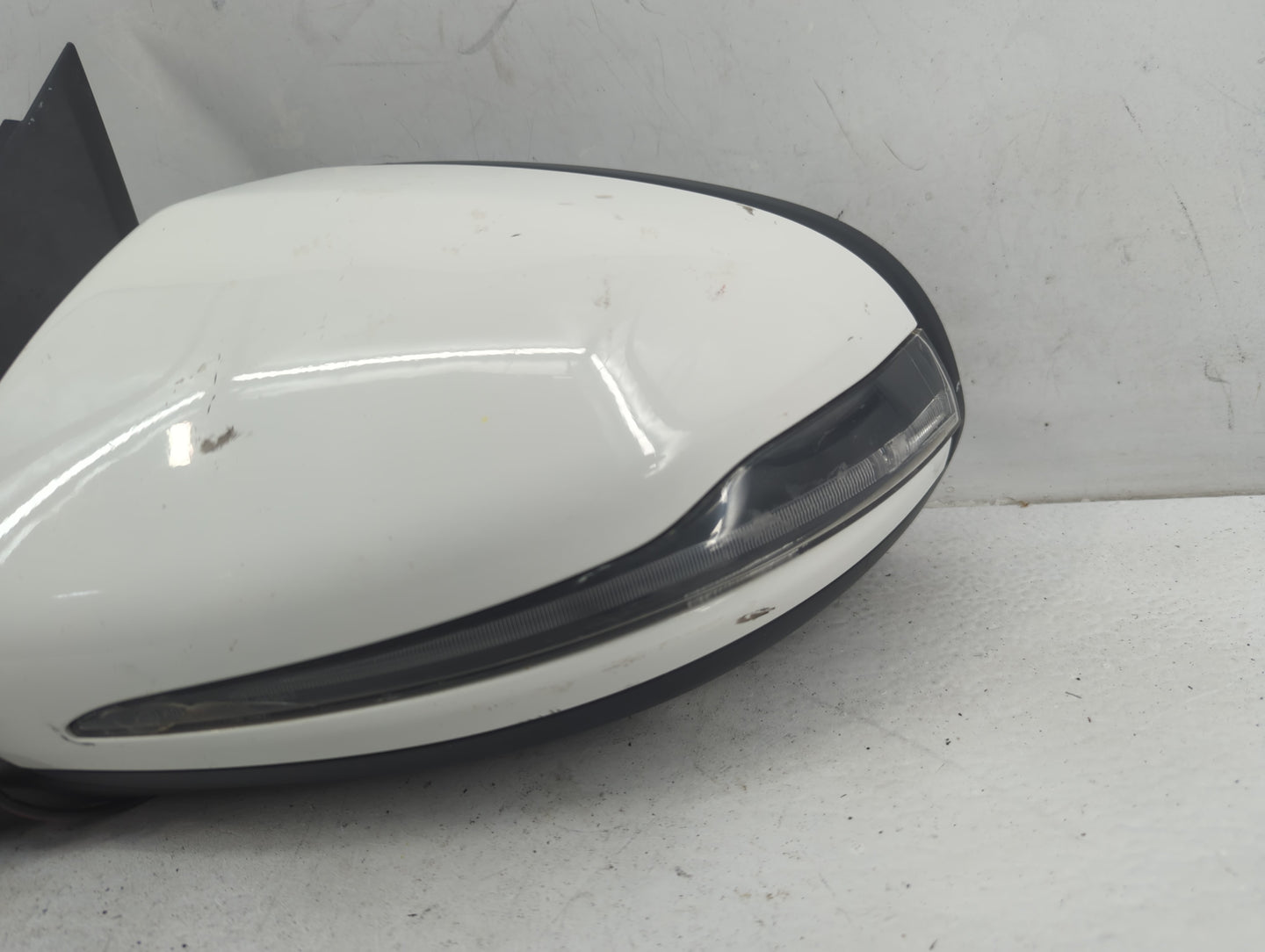 2016 Mercedes-Benz Glc300 Driver Side View Mirror - Left Door Mirror OEM Used - Oemusedautoparts1.com