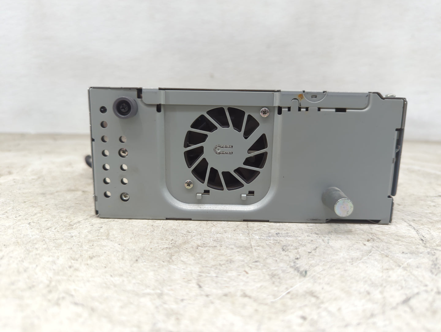 2016 Mercedes-Benz Glc300 Radio AM FM Cd Player Receiver Replacement P/N:A2059001822 A2059013400, A2059025907 Fits OEM Used 