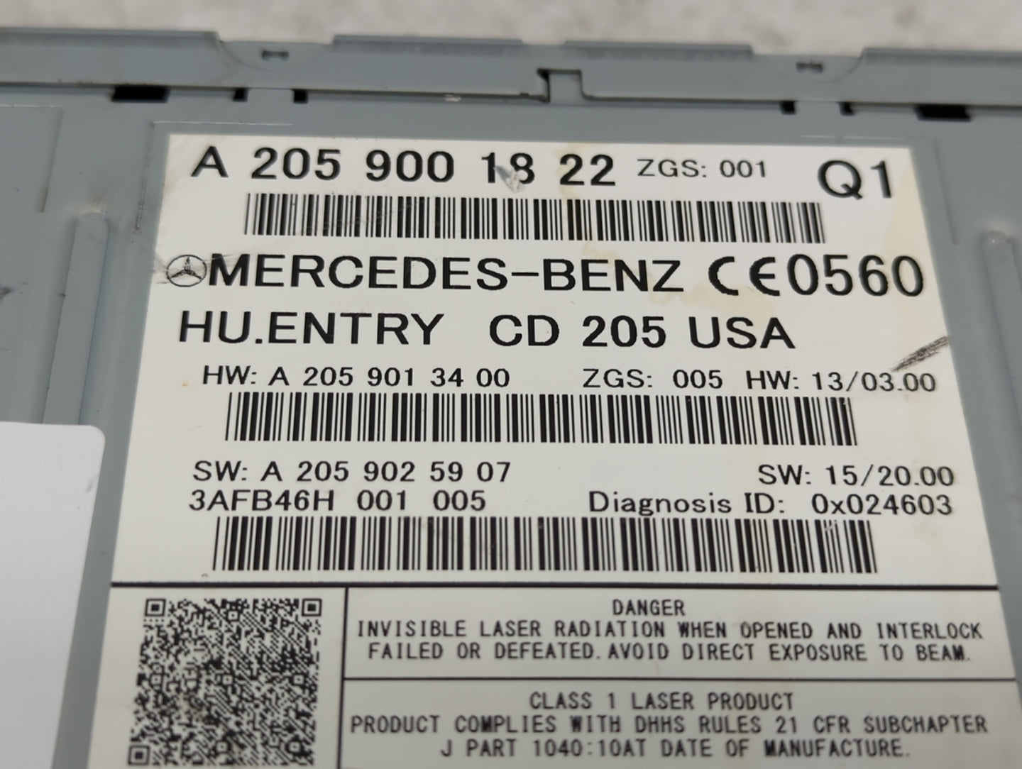 2016 Mercedes-Benz Glc300 Radio AM FM Cd Player Receiver Replacement P/N:A2059001822 A2059013400, A2059025907 Fits OEM Used 