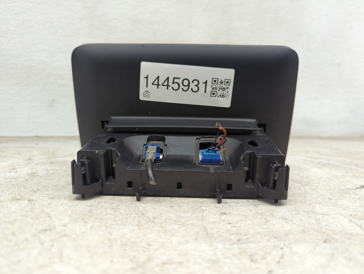 2016 Mercedes-benz Glc300 Information Radio Display Screen 1445931 - Oemusedautoparts1.com