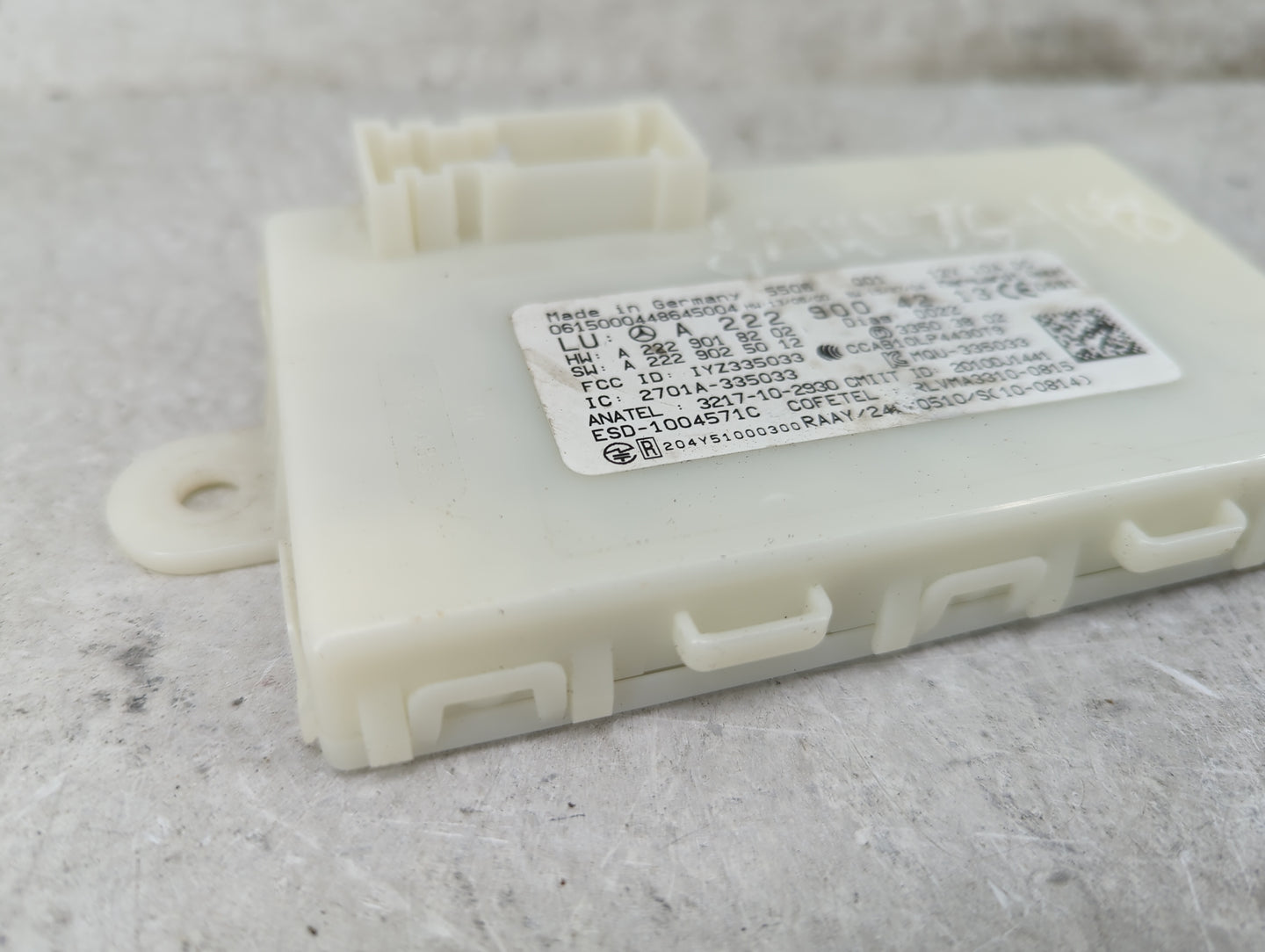 2016-2019 Mercedes-benz Glc300 Locking Control Module - Oemusedautoparts1.com