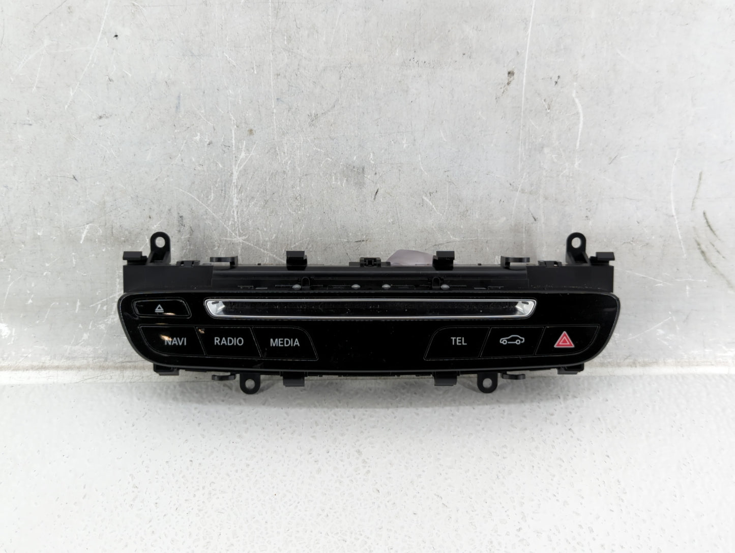 2016-2019 Mercedes-benz Glc300 Radio Control Panel - Oemusedautoparts1.com