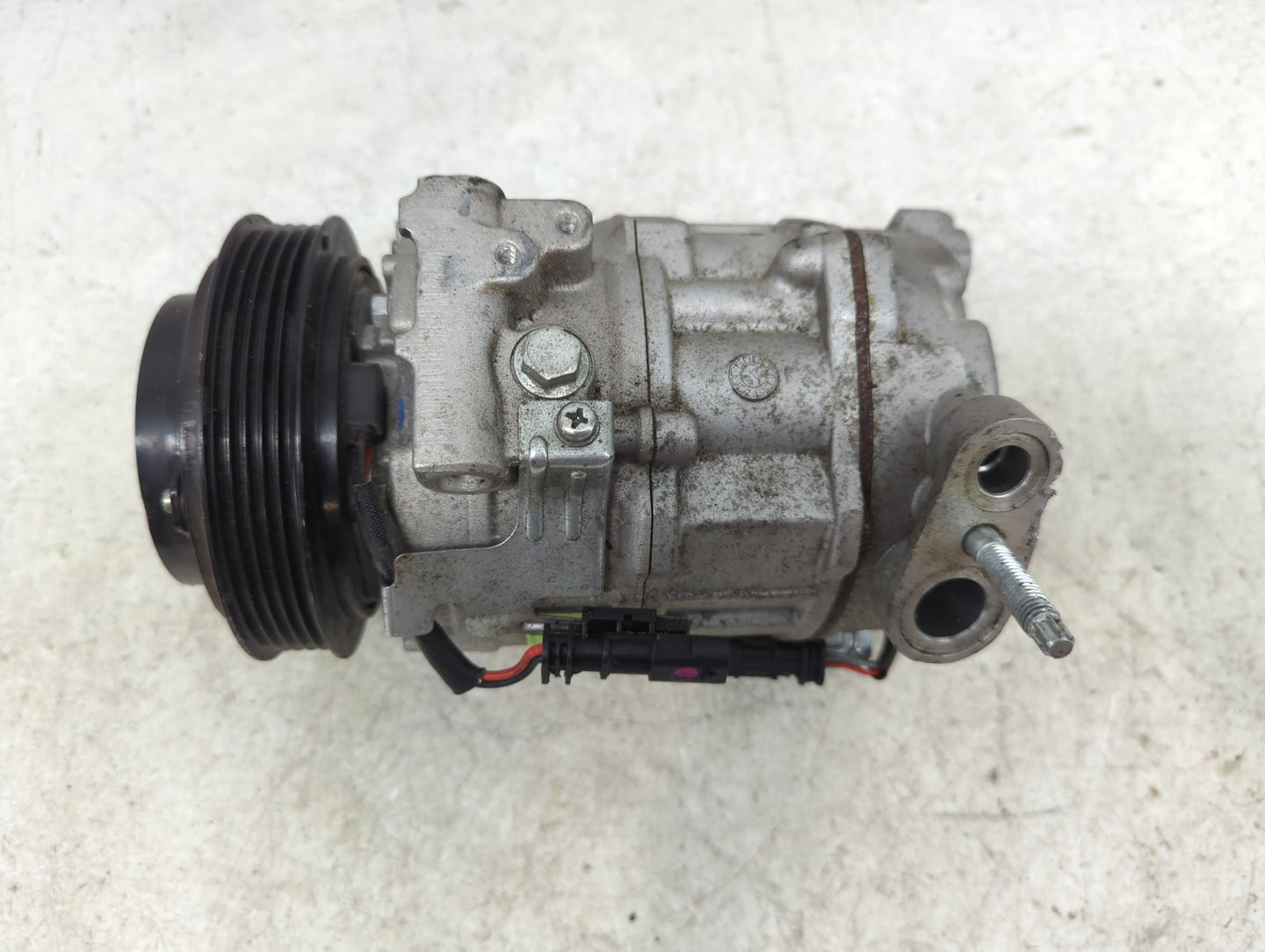 2016-2017 Mercedes-benz Glc300 Air Conditioning A/c Ac Compressor Oem - Oemusedautoparts1.com