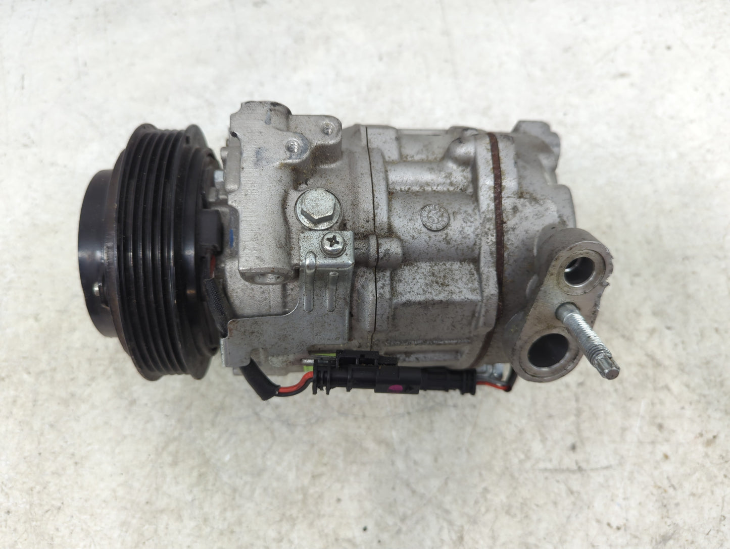 2016-2017 Mercedes-benz Glc300 Air Conditioning A/c Ac Compressor Oem - Oemusedautoparts1.com