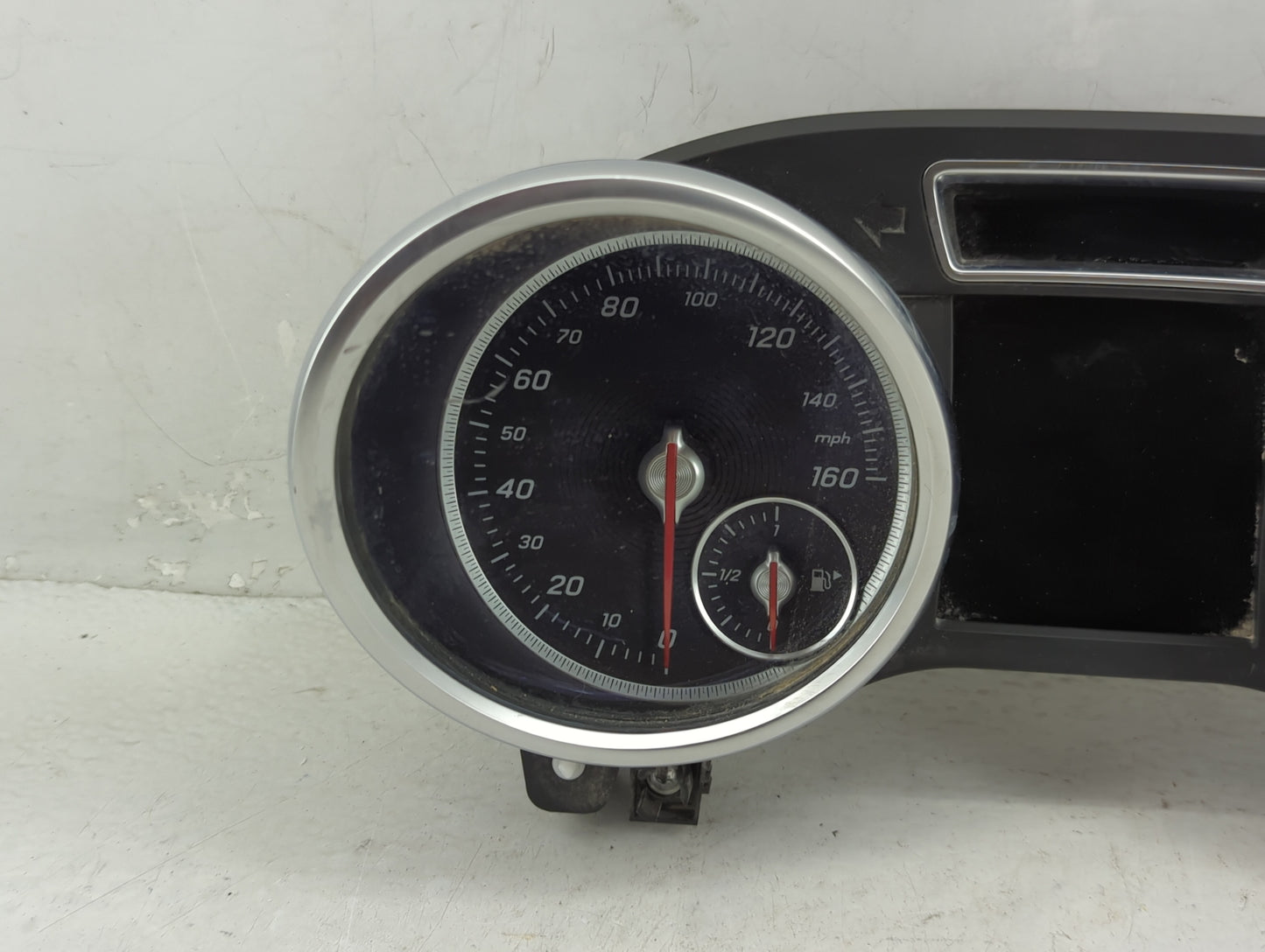 2016 Mercedes-Benz Gle350 Instrument Cluster Speedometer Gauges P/N:A166 900 81 16 Fits Fits 2017 OEM Used Auto Parts - Oemu