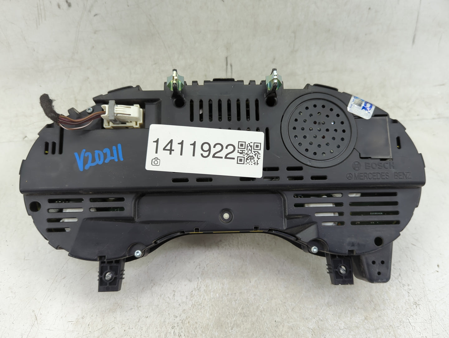 2016 Mercedes-Benz Gle350 Instrument Cluster Speedometer Gauges P/N:1669008116 Fits Fits 2017 OEM Used Auto Parts - Oemuseda