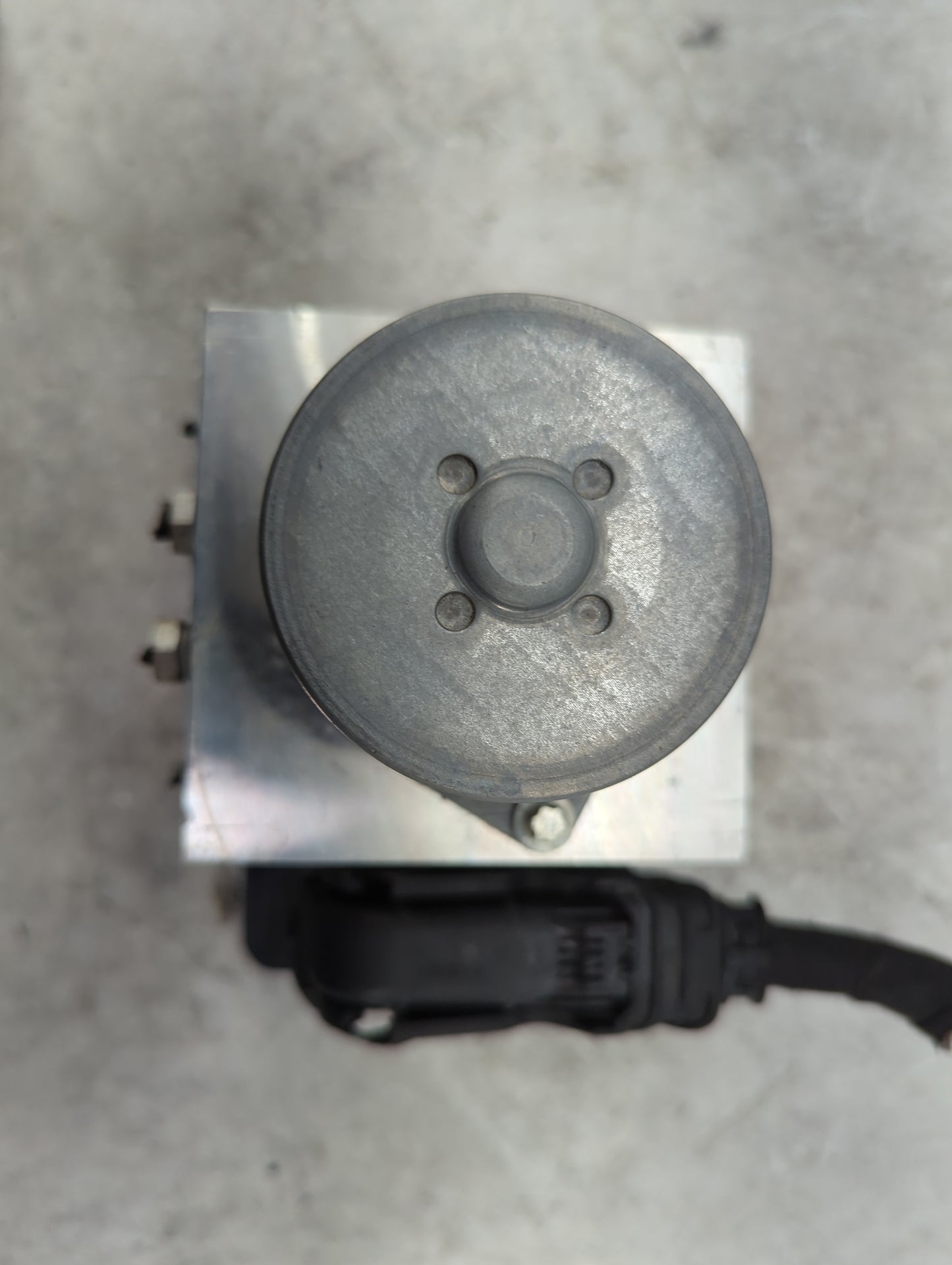 2016 Mercedes-Benz Gle350 ABS Pump Control Module Replacement P/N:A1669013400 225841-137, BNPHI00760094 Fits OEM Used Auto P
