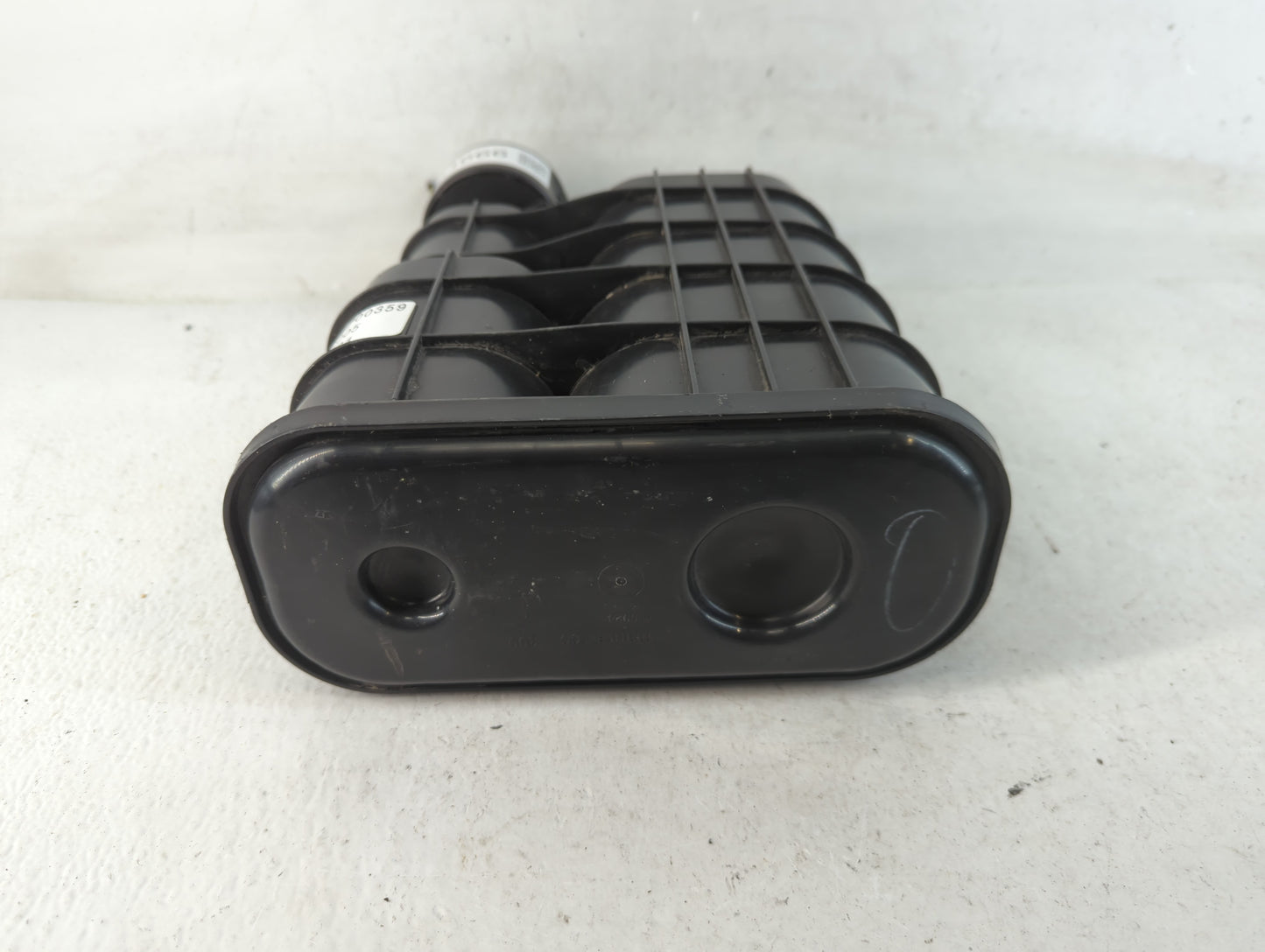 2016 Mercedes-benz Gle350 Fuel Vapor Charcoal Canister - Oemusedautoparts1.com
