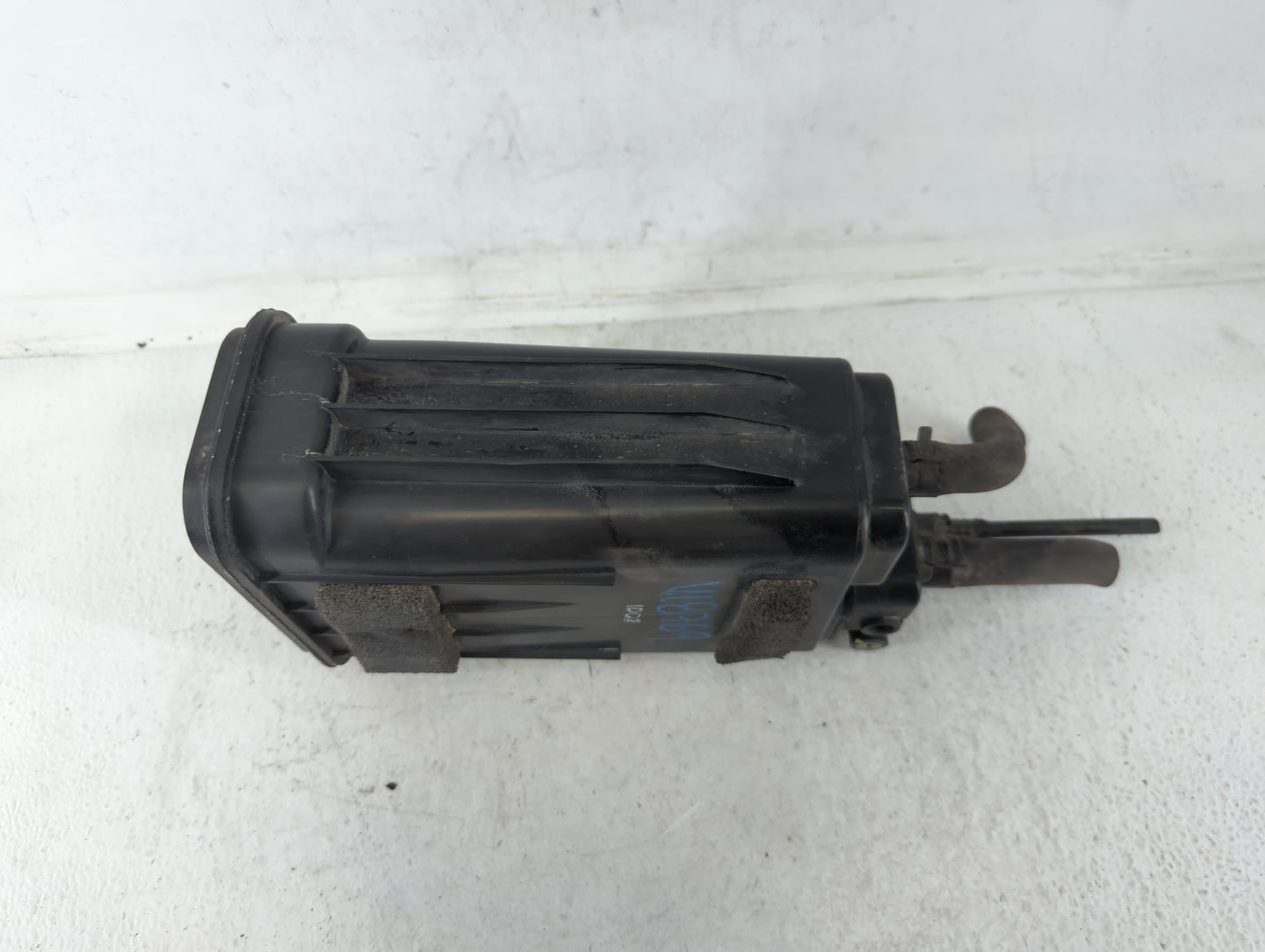 2016 Mercedes-benz S550 Fuel Vapor Charcoal Canister - Oemusedautoparts1.com