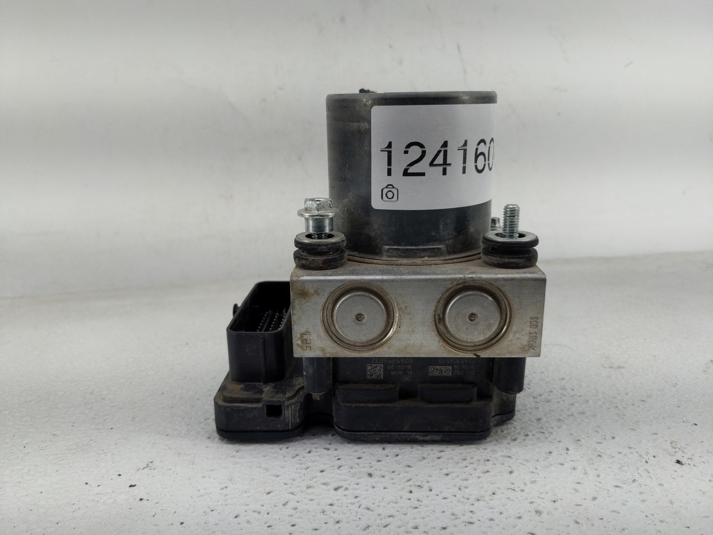 2016 Mercedes-Benz Sprinter 2500 ABS Pump Control Module Replacement Fits OEM Used Auto Parts - Oemusedautoparts1.com