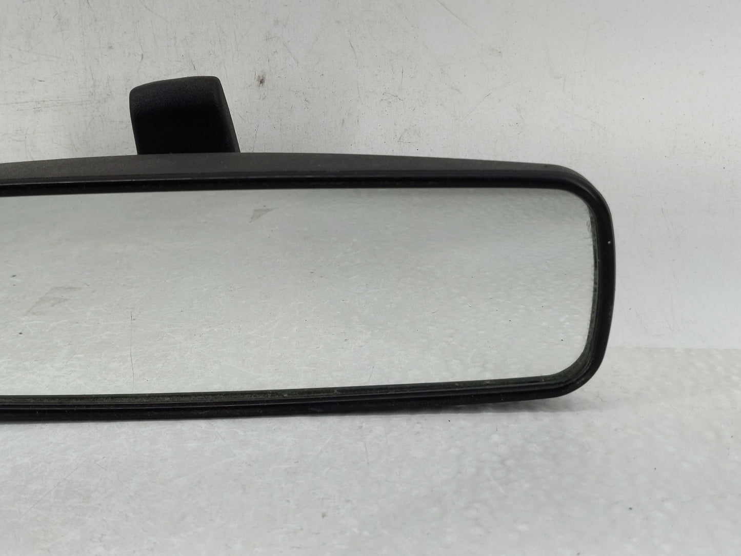 2016 Mercedes-Benz Sprinter 2500 Interior Rear View Mirror Replacement OEM P/N:E20205028 Fits OEM Used Auto Parts - Oemuseda