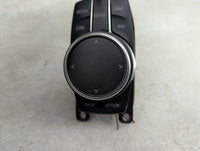 2016 Mercedes C-Class Radio AM FM Cd Player Receiver Replacement P/N:65826844224-02 6582 6844224-02 Fits Fits 2017 2018 2019