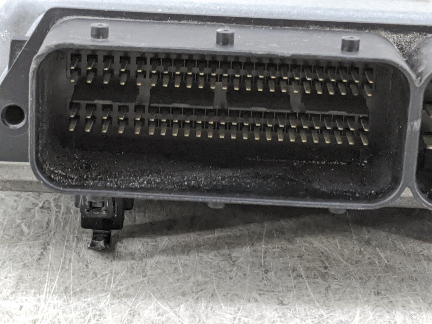 2016 Mercedes E-Class PCM Engine Control Computer ECU ECM PCU OEM P/N:A2769011200 0261S07812 Fits Fits 2014 2015 2017 2018 O