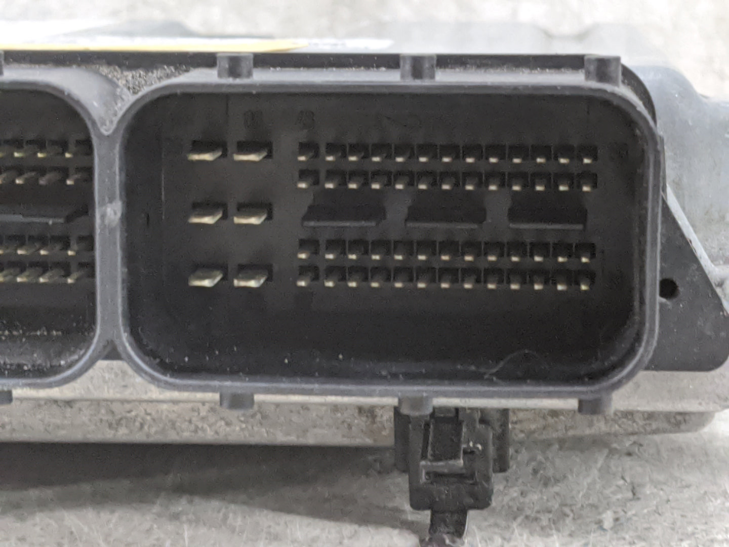 2016 Mercedes E-Class PCM Engine Control Computer ECU ECM PCU OEM P/N:A2769011200 0261S07812 Fits Fits 2014 2015 2017 2018 O