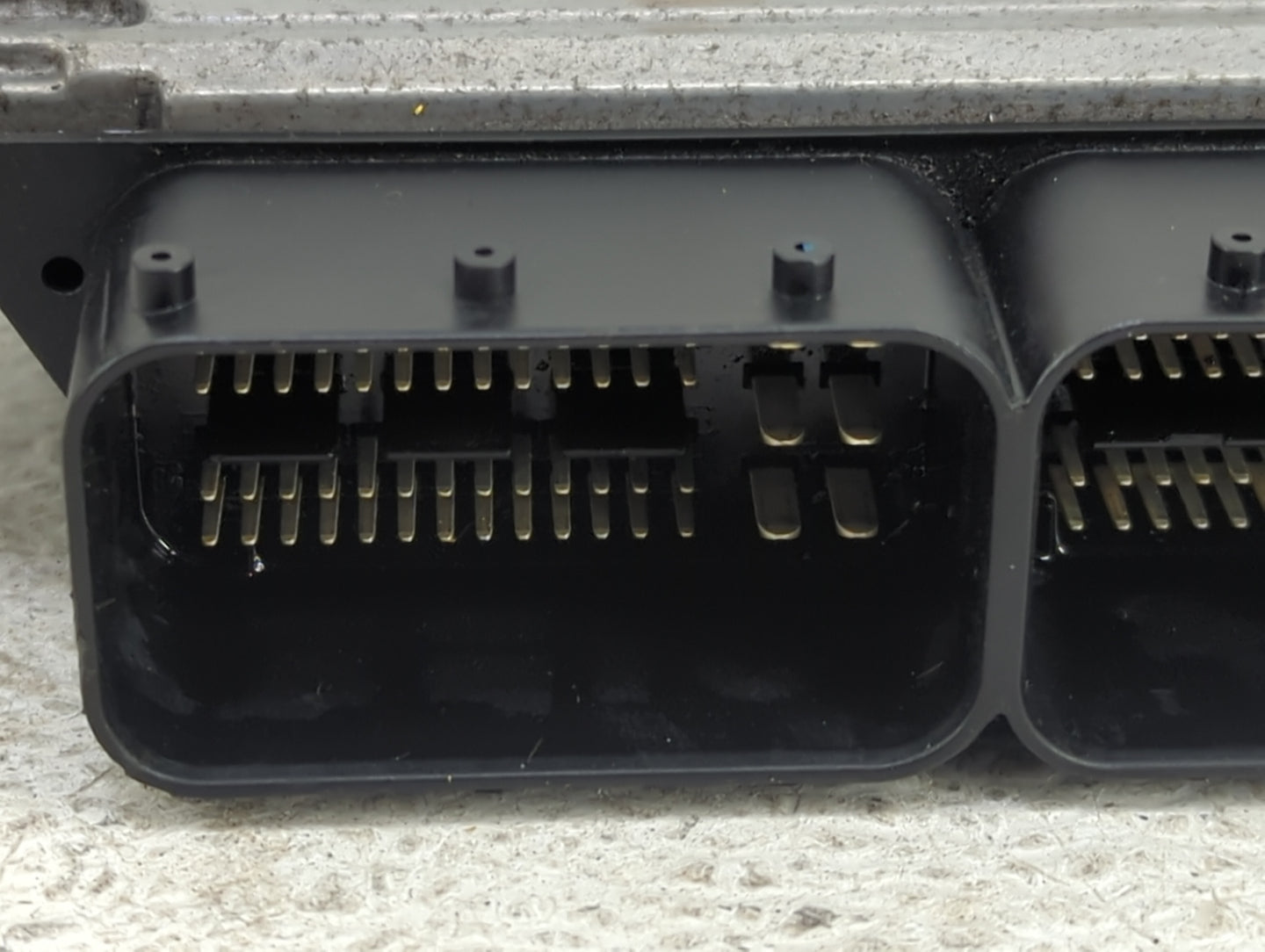 2016 Mercedes Gla250 PCM Engine Control Computer ECU ECM PCU OEM P/N:A2709002100 2709002100 Fits OEM Used Auto Parts - Oemus