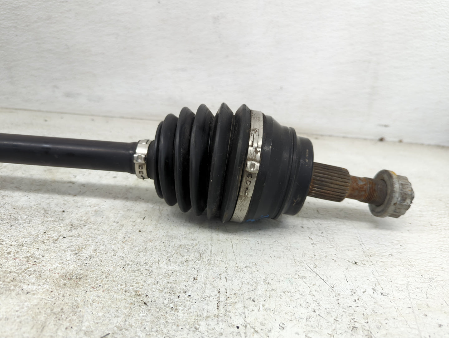 Mercedes Gle-class Axle Shaft Front Driver Cv C/v - Oemusedautoparts1.com