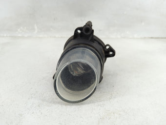 compare product Mercedes Metris Passenger Right Oem Fog Light Lamp