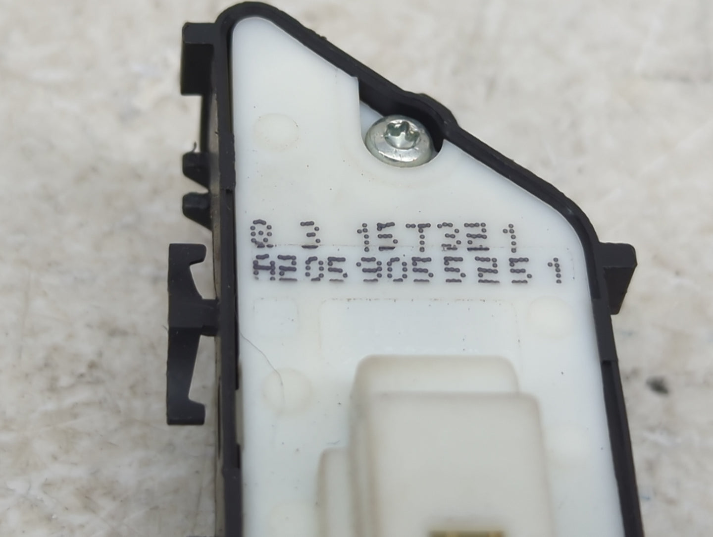 2016 Mercedes Metris Master Power Window Switch Replacement Driver Side Left P/N:A2139057302 A2059055251 Fits OEM Used Auto 