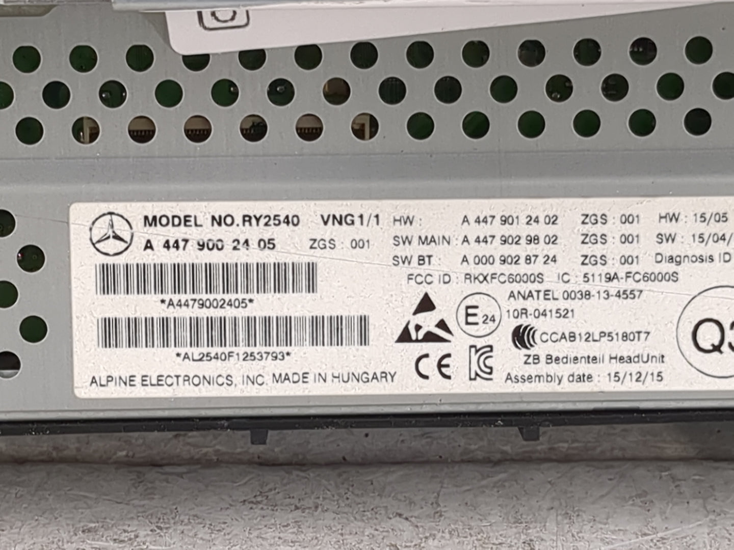 2016 Mercedes Metris Radio AM FM Cd Player Receiver Replacement P/N:RY2540 A4479002405, A4479012402 Fits Fits 2017 2018 2019