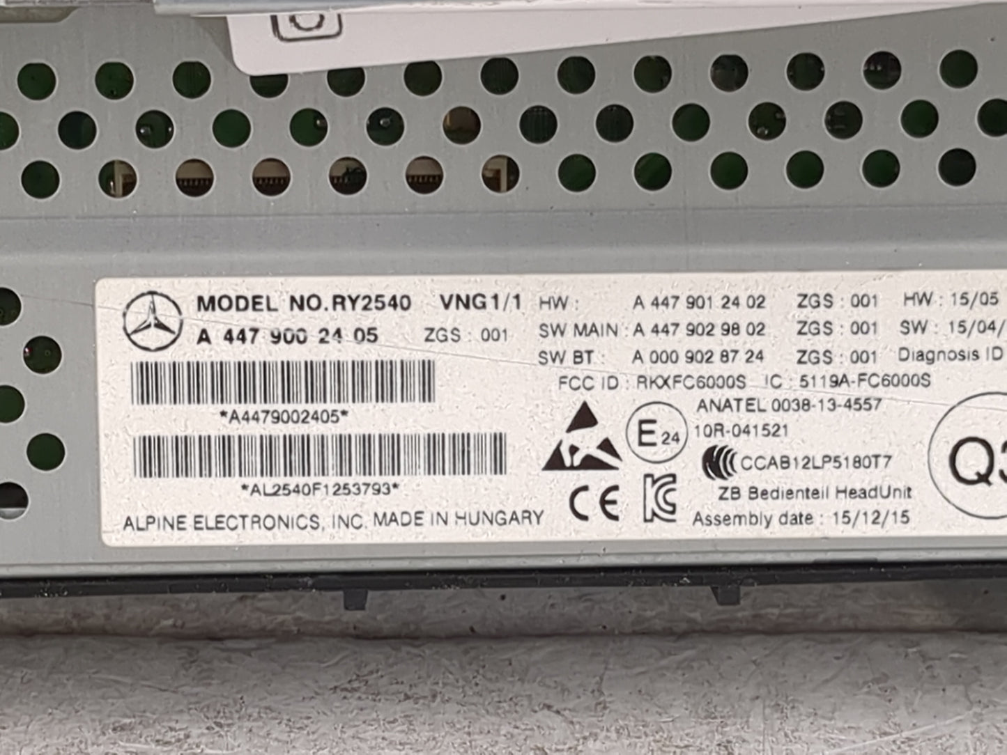 2016 Mercedes Metris Radio AM FM Cd Player Receiver Replacement P/N:RY2540 A4479002405, A4479012402 Fits Fits 2017 2018 2019